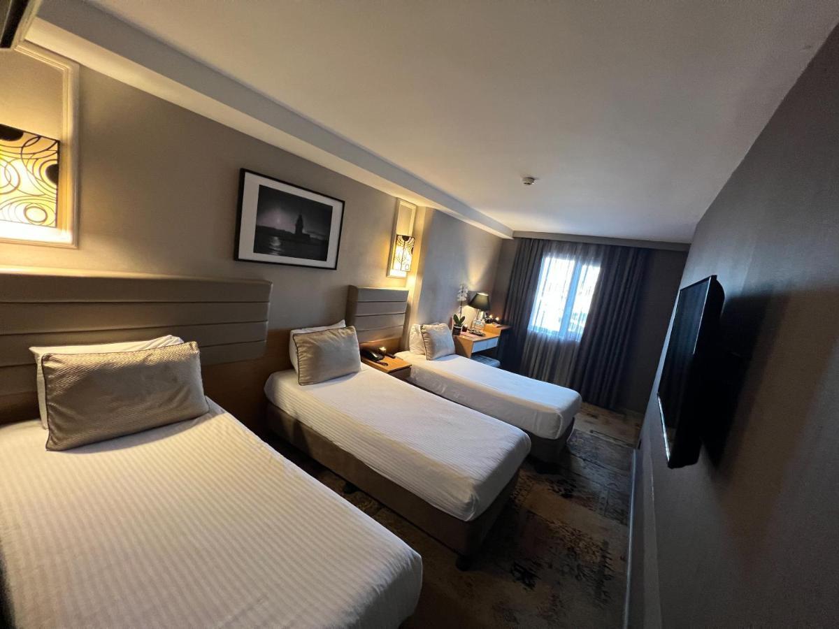 Hotel Seasons