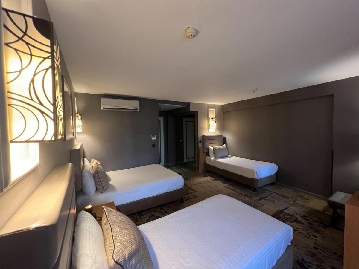 Seasons Hotel Istanbul