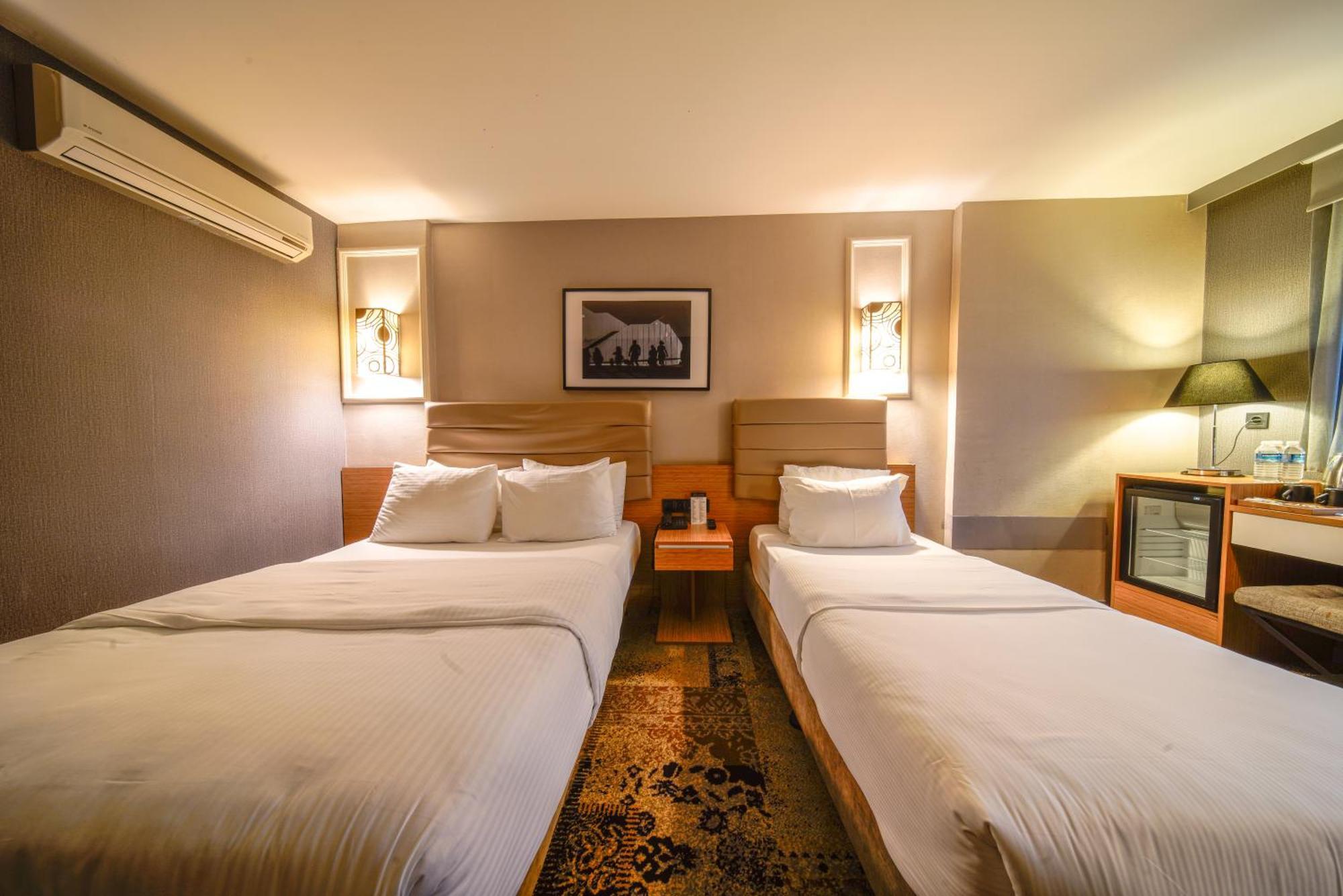 Hotel Seasons Istanbul