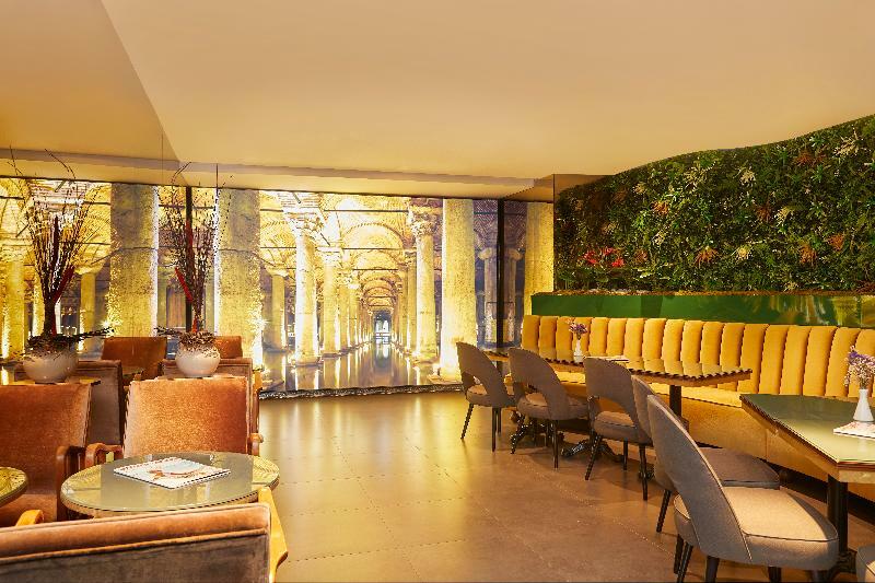 Seasons Hotel Istambul